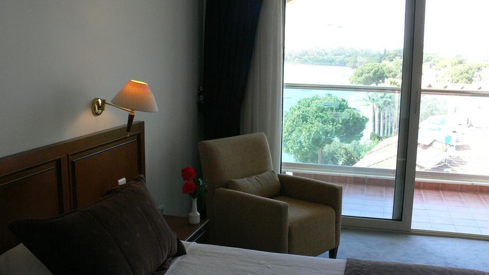 קוסדסי Coastlight Hotel מראה חיצוני תמונה