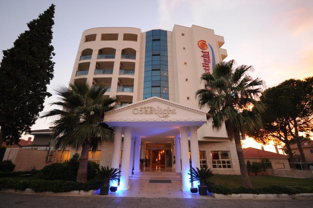 קוסדסי Coastlight Hotel מראה חיצוני תמונה